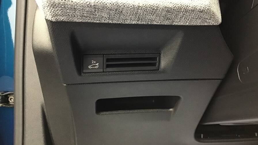 Mandataire Automobile occasion, recherche de Peugeot 3008-gt-hybrid-145-e-dcs6 - E-Motors