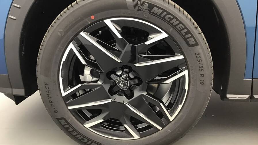 Mandataire Automobile occasion, recherche de Peugeot 3008-gt-hybrid-145-e-dcs6 - E-Motors