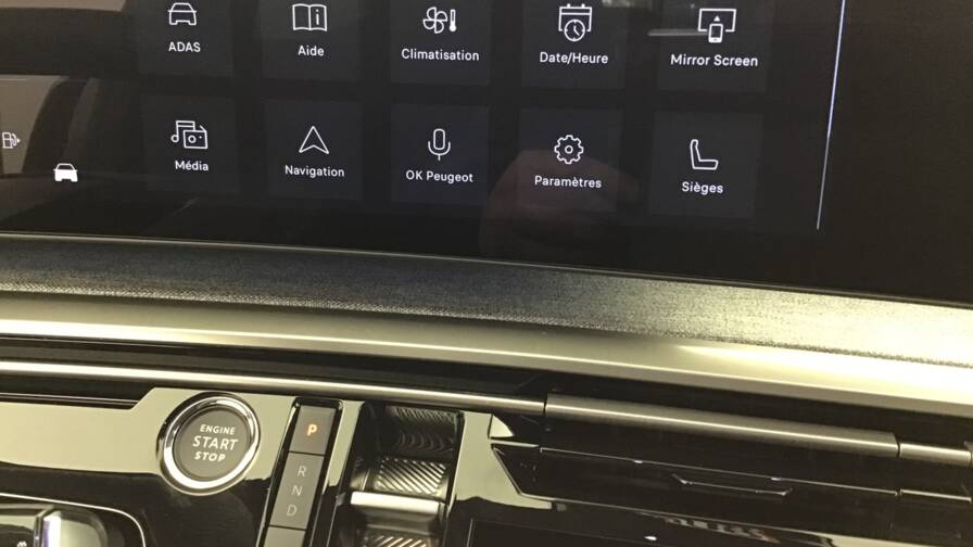 Mandataire Automobile occasion, recherche de Peugeot 3008-gt-hybrid-145-e-dcs6 - E-Motors