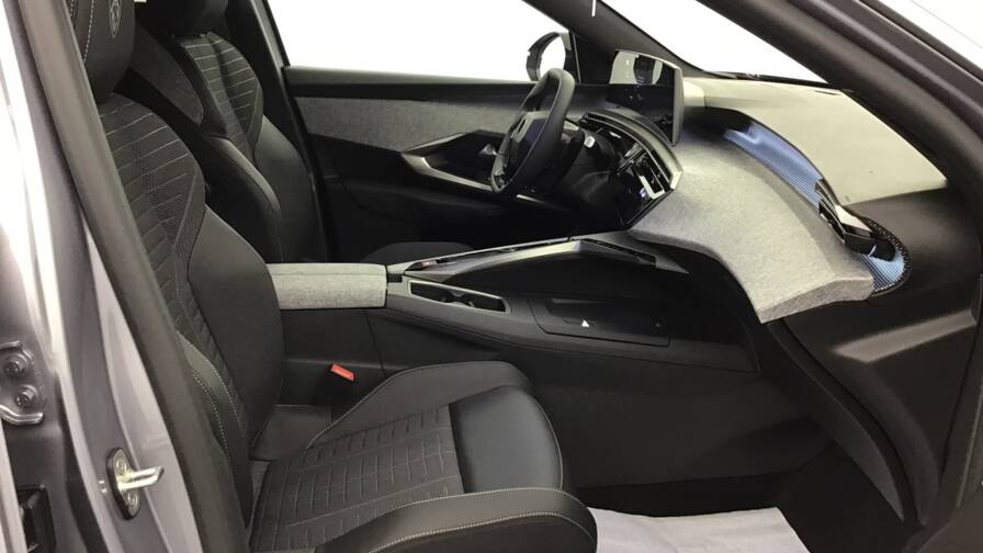 Mandataire Automobile occasion, recherche de Peugeot 3008-gt-hybrid-145-e-dcs6 - E-Motors