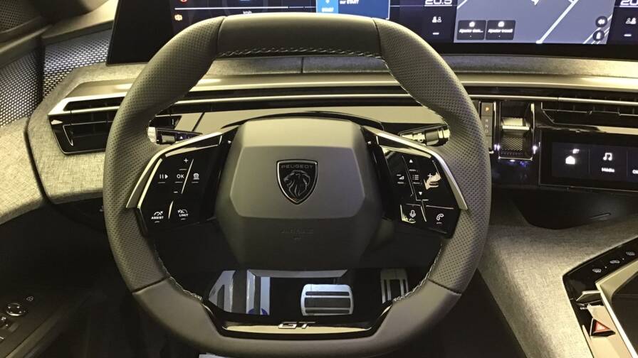 Mandataire Automobile occasion, recherche de Peugeot 3008-gt-hybrid-145-e-dcs6 - E-Motors
