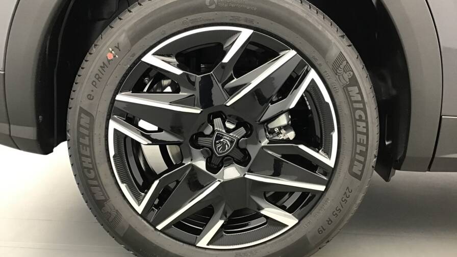 Mandataire Automobile occasion, recherche de Peugeot 3008-gt-hybrid-145-e-dcs6 - E-Motors