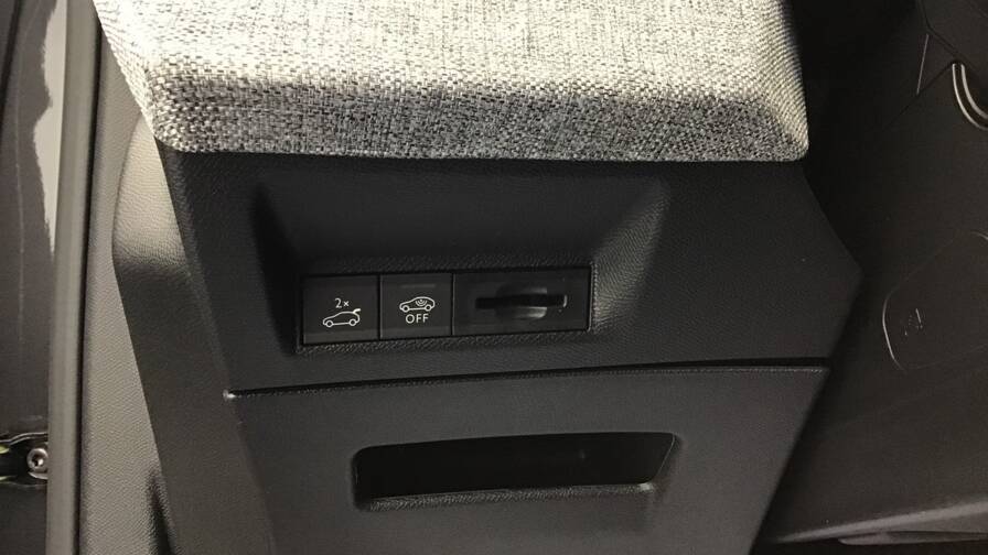 Mandataire Automobile occasion, recherche de Peugeot 3008-gt-hybrid-145-e-dcs6 - E-Motors