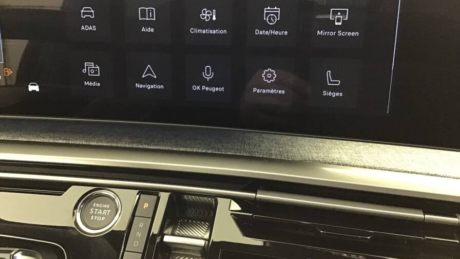 Mandataire Automobile occasion, recherche de Peugeot 3008-gt-hybrid-145-e-dcs6 - E-Motors