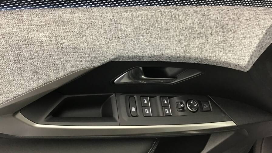 Mandataire Automobile occasion, recherche de Peugeot 3008-gt-hybrid-145-e-dcs6 - E-Motors