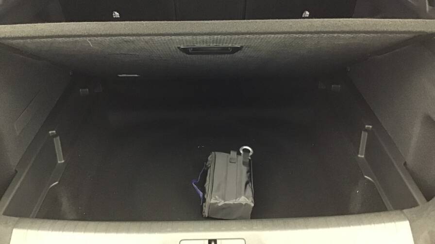 Mandataire Automobile occasion, recherche de Peugeot 3008-hybrid-145-e-dcs6-business5-portes-vp-essence-sans-plomb072025 - E-Motors