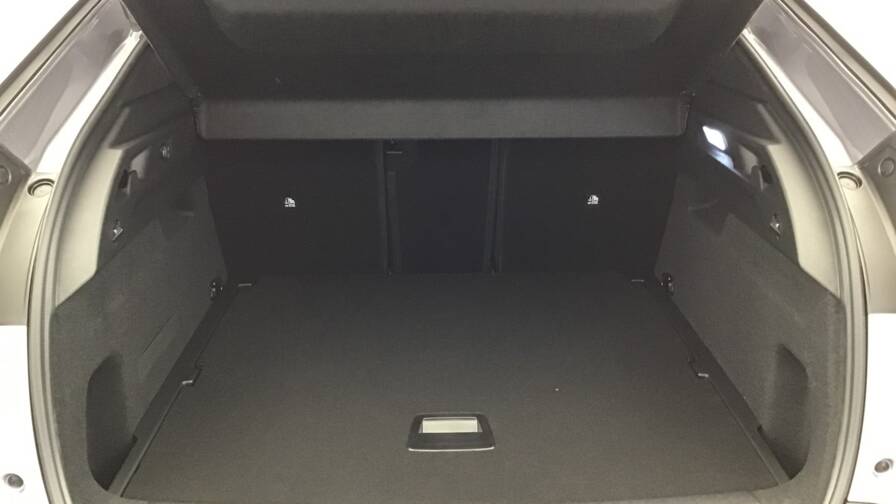 Mandataire Automobile occasion, recherche de Peugeot 3008-hybrid-145-e-dcs6-business5-portes-vp-essence-sans-plomb072025 - E-Motors