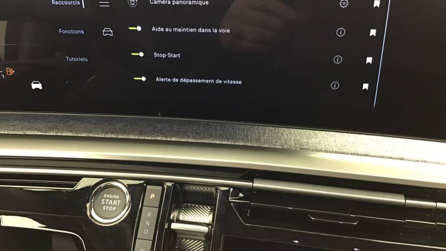 Mandataire Automobile occasion, recherche de Peugeot 3008-hybrid-145-e-dcs6-business5-portes-vp-essence-sans-plomb072025 - E-Motors