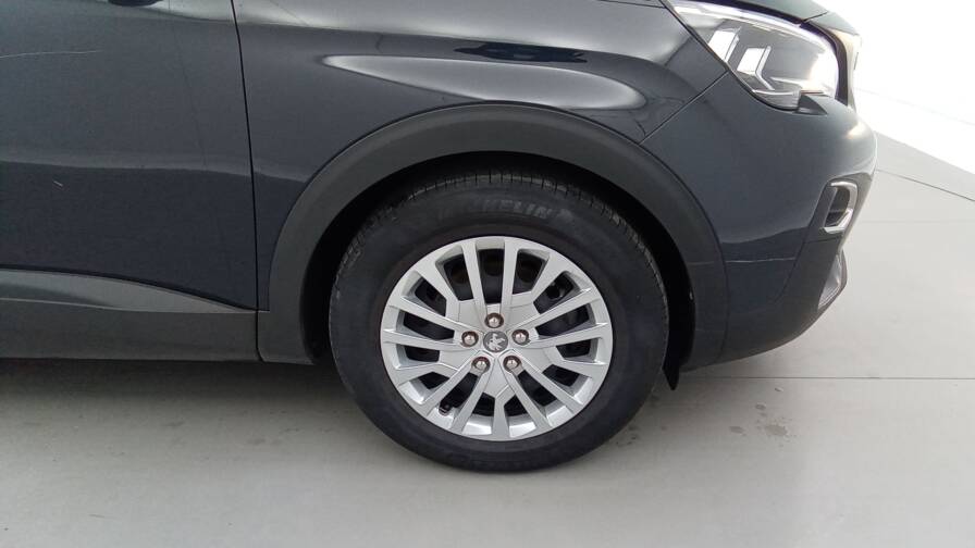 Mandataire Automobile occasion, recherche de Peugeot 3008-puretech-130-access - E-Motors
