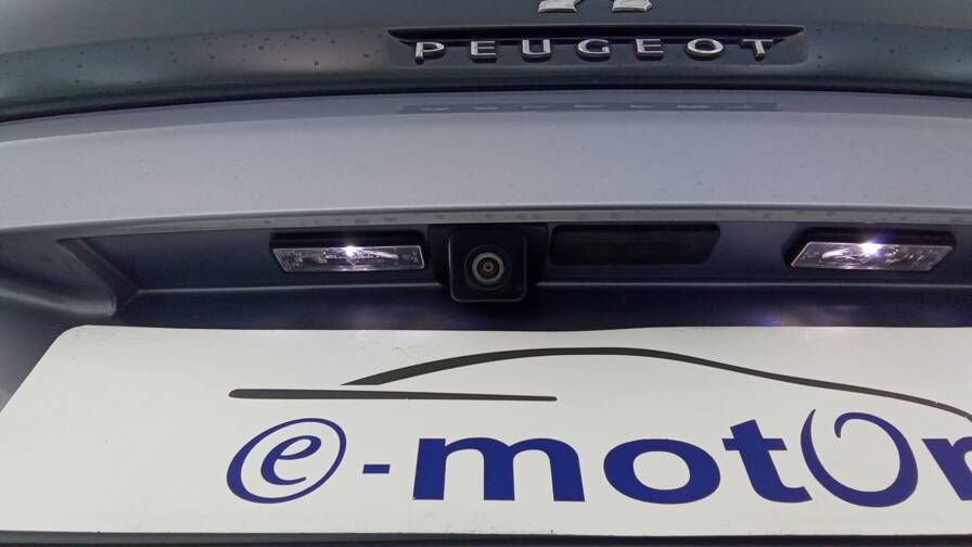 Mandataire Automobile occasion, recherche de Peugeot 3008-puretech-130-active-gps-camera - E-Motors