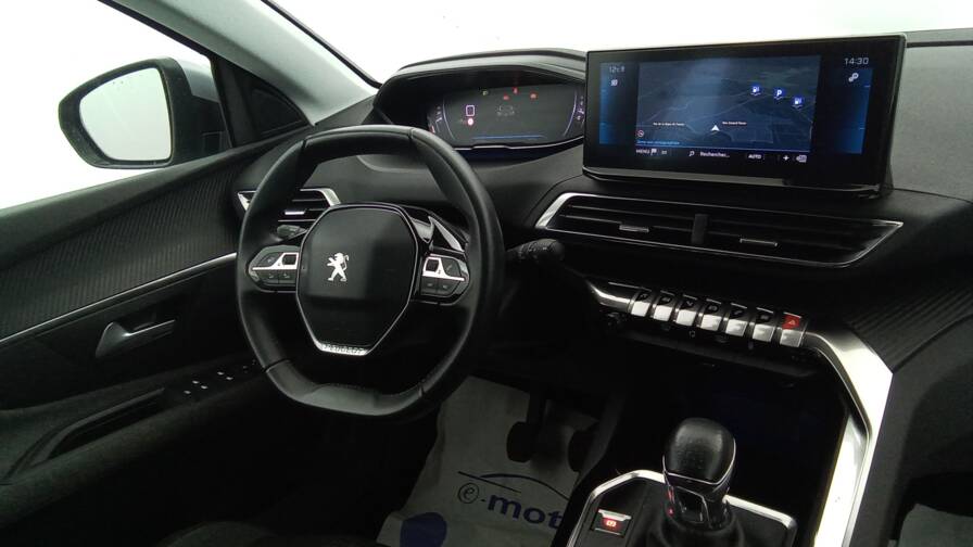 Mandataire Automobile occasion, recherche de Peugeot 3008-puretech-130-active-gps-camera - E-Motors