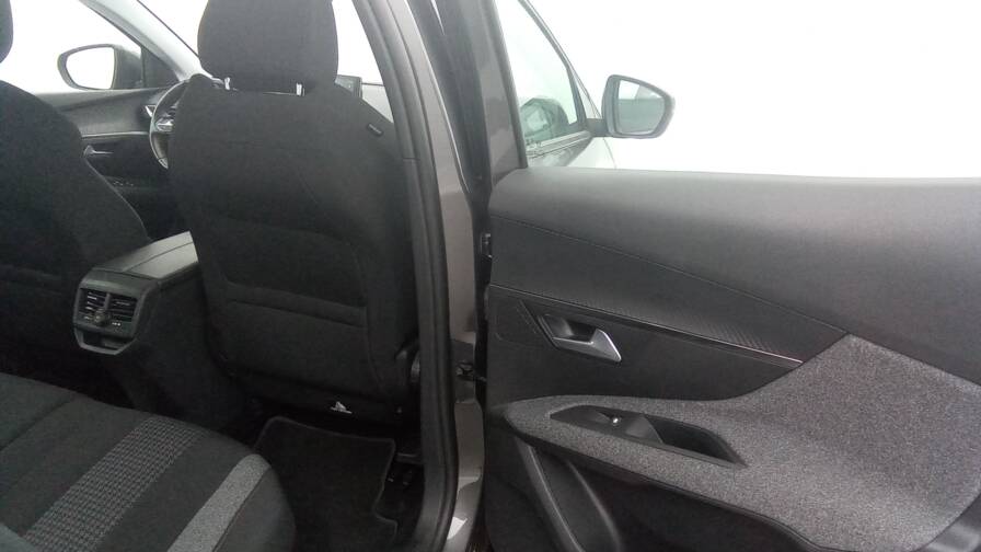 Mandataire Automobile occasion, recherche de Peugeot 3008-puretech-130-active-plus-gps-plus-cam-ra - E-Motors