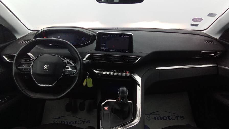 Mandataire Automobile occasion, recherche de Peugeot 3008-puretech-130-active-gps-camera - E-Motors