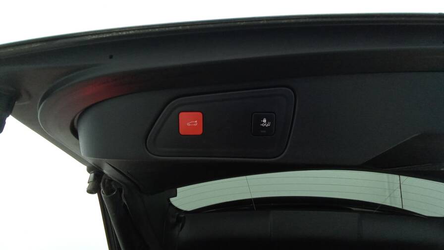 Mandataire Automobile occasion, recherche de Peugeot 3008-puretech-130-allure-pack - E-Motors