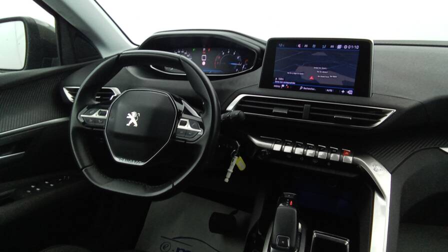 Mandataire Automobile occasion, recherche de Peugeot 3008-puretech-130-eat8-active-gps-pdc-ar-av - E-Motors