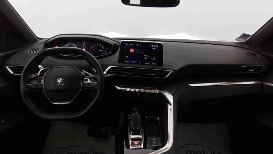 Mandataire Automobile occasion, recherche de Peugeot 3008-puretech-130-eat8-active-pack - E-Motors