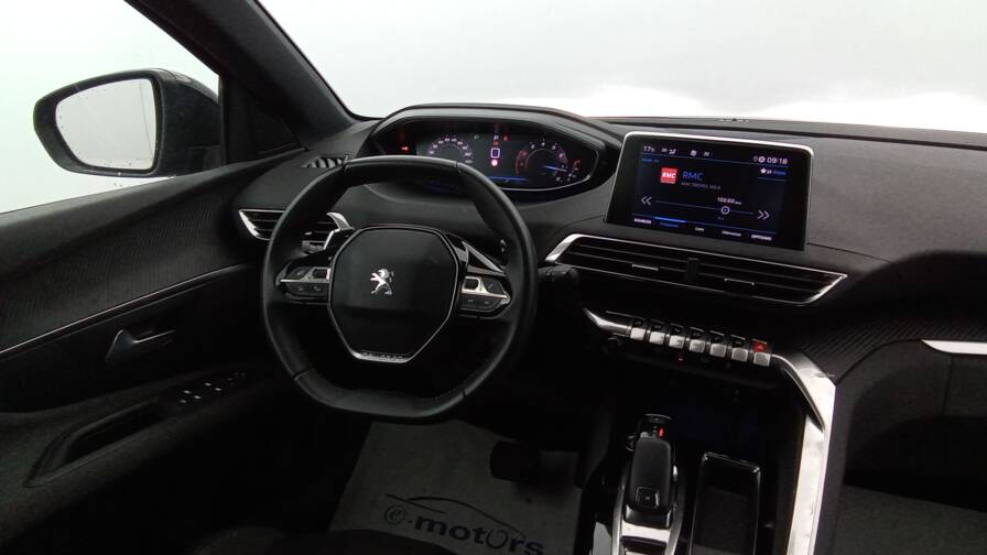 Mandataire Automobile occasion, recherche de Peugeot 3008-puretech-130-eat8-active-pack - E-Motors