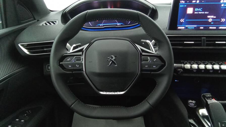 Mandataire Automobile occasion, recherche de Peugeot 3008-puretech-130-eat8-active-pack - E-Motors