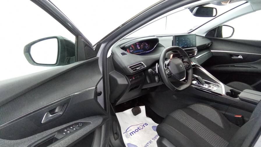 Mandataire Automobile occasion, recherche de Peugeot 3008-puretech-130-eat8-active-pack-plus-gps - E-Motors