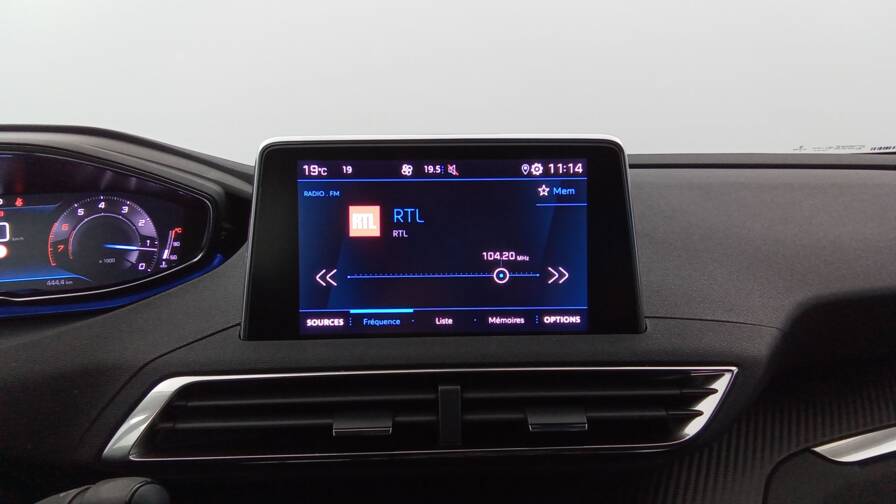 Mandataire Automobile occasion, recherche de Peugeot 3008-puretech-130-eat8-active-pack - E-Motors