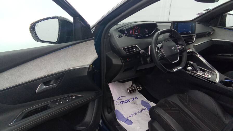 Mandataire Automobile occasion, recherche de Peugeot 3008-puretech-130-eat8-gt-camera360 - E-Motors