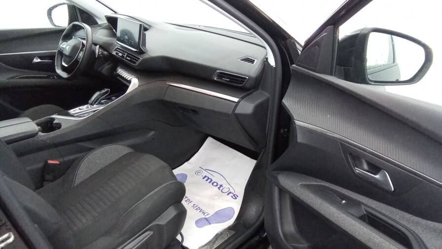 Mandataire Automobile occasion, recherche de Peugeot 3008-puretech-130-eat8-style - E-Motors
