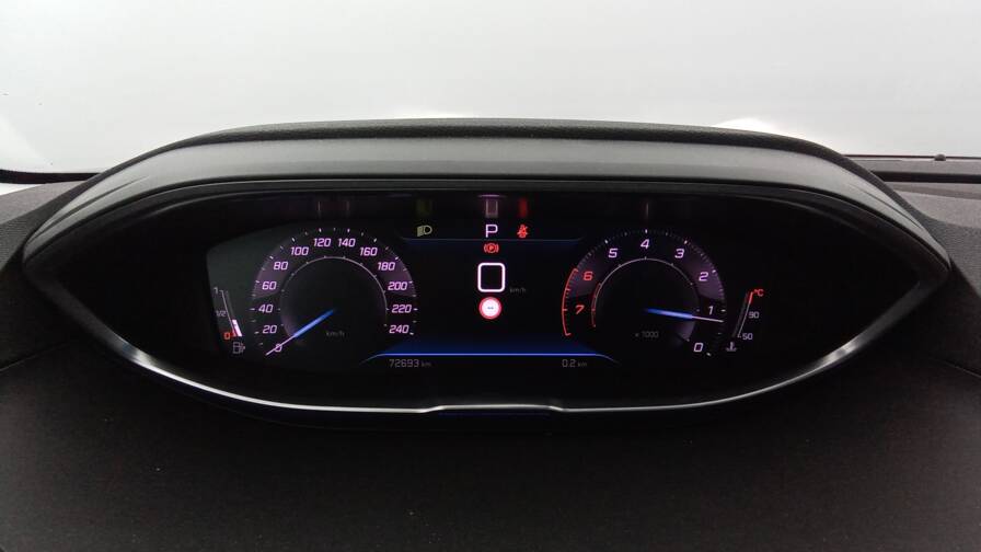 Mandataire Automobile occasion, recherche de Peugeot 3008-puretech-130-eat8-style - E-Motors