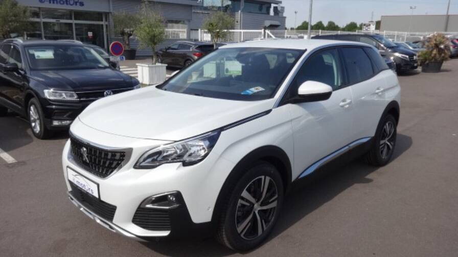 Avis-mandataire-auto-Emotors-Peugeot-3008-Allure-bluehdi-130-s-s.