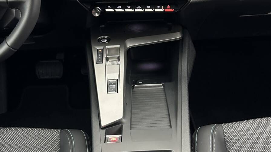 Mandataire Automobile occasion, recherche de Peugeot 308-1-5-bluehdi-130ch-allure-eat8 - E-Motors