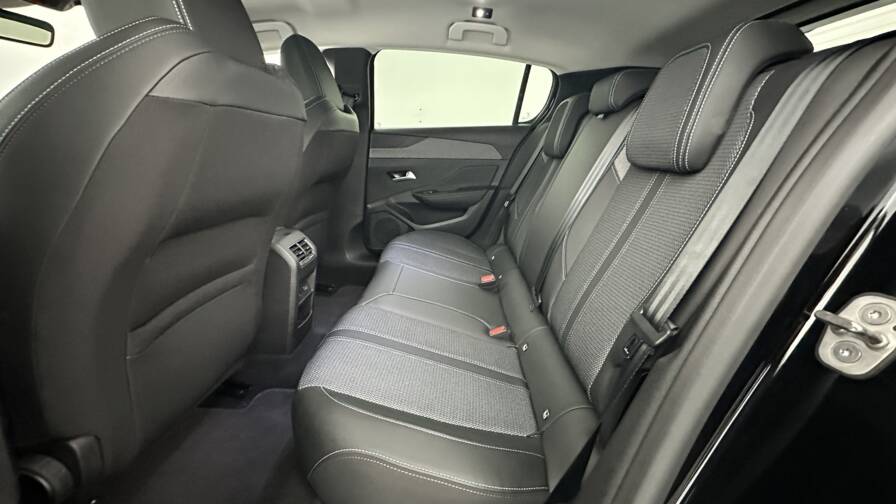 Mandataire Automobile occasion, recherche de Peugeot 308-1-5-bluehdi-130ch-allure-eat8 - E-Motors