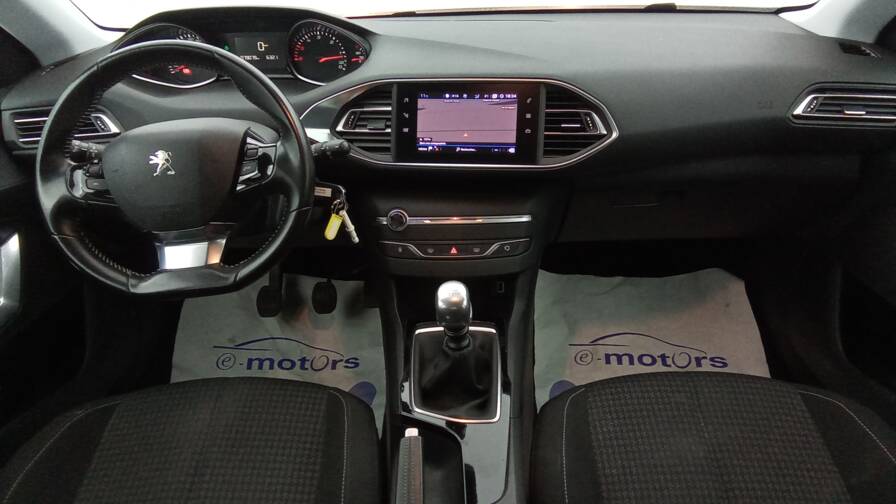 Mandataire Automobile occasion, recherche de Peugeot 308-affaire-bluehdi-100-premium-pack-2pl - E-Motors