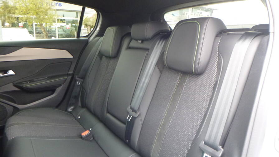 Mandataire Automobile neuf, recherche de Peugeot 308-bluehdi-130-s-s-eat8-gt - E-Motors