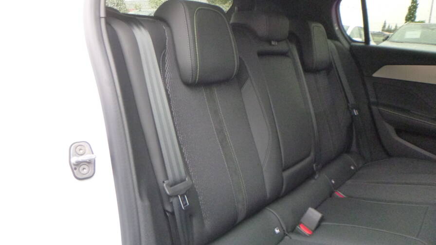 Mandataire Automobile neuf, recherche de Peugeot 308-bluehdi-130-s-s-eat8-gt - E-Motors