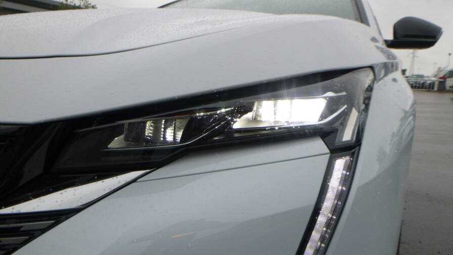 Mandataire Automobile neuf, recherche de Peugeot 308-bluehdi-130-s-s-eat8-gt - E-Motors