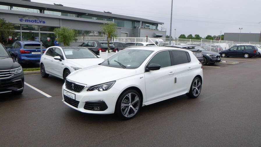 Avis-mandataire-auto-Emotors-Peugeot-308-Gt-pack-bluehdi-130-eat8.