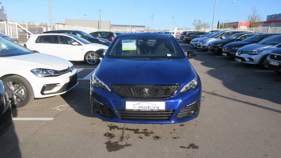 Avis-mandataire-auto-Emotors-Peugeot-308-Gt-line-bluehdi-130-s-s-eat8-plus-toit-pano.