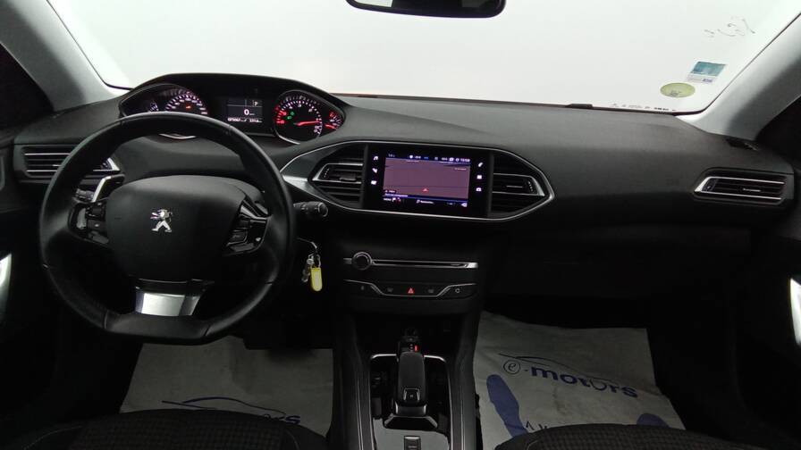 Mandataire Automobile occasion, recherche de Peugeot 308-bluehdi-130-eat8-active-gps - E-Motors