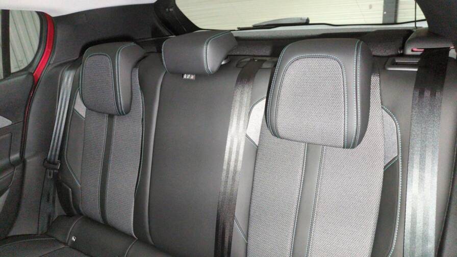 Mandataire Automobile neuf, recherche de Peugeot 308-bluehdi-130ch-s-s-eat8-allure-plus-pack-access - E-Motors