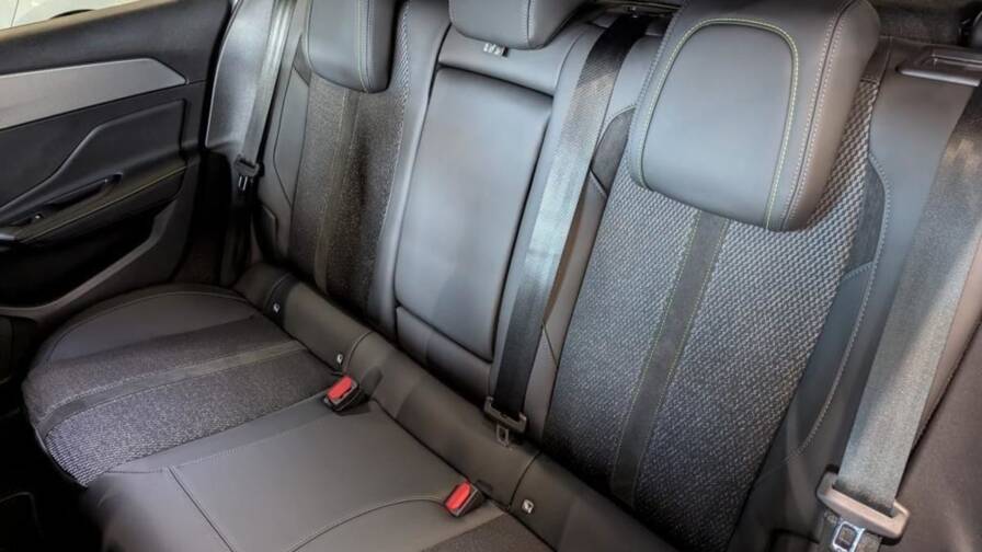 Mandataire Automobile neuf, recherche de Peugeot 308-bluehdi-130ch-s-s-eat8-gt - E-Motors