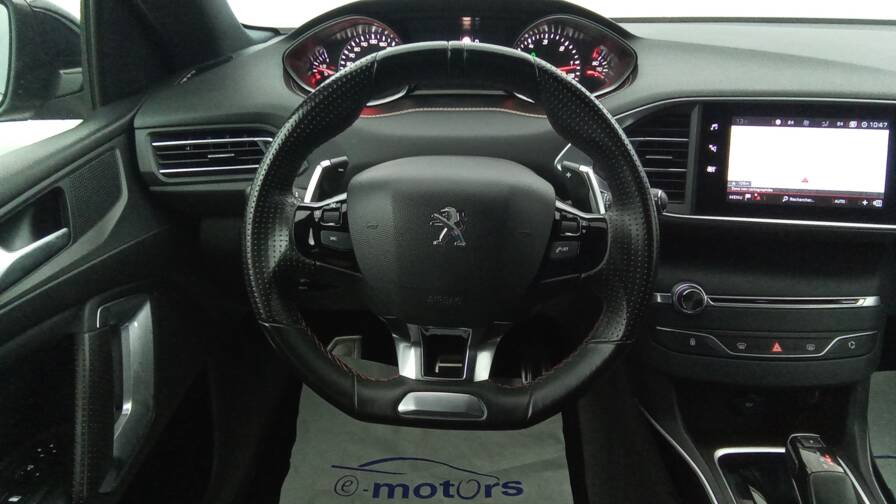 Mandataire Automobile occasion, recherche de Peugeot 308-bluehdi-130ch-s-s-eat8-gt-line - E-Motors