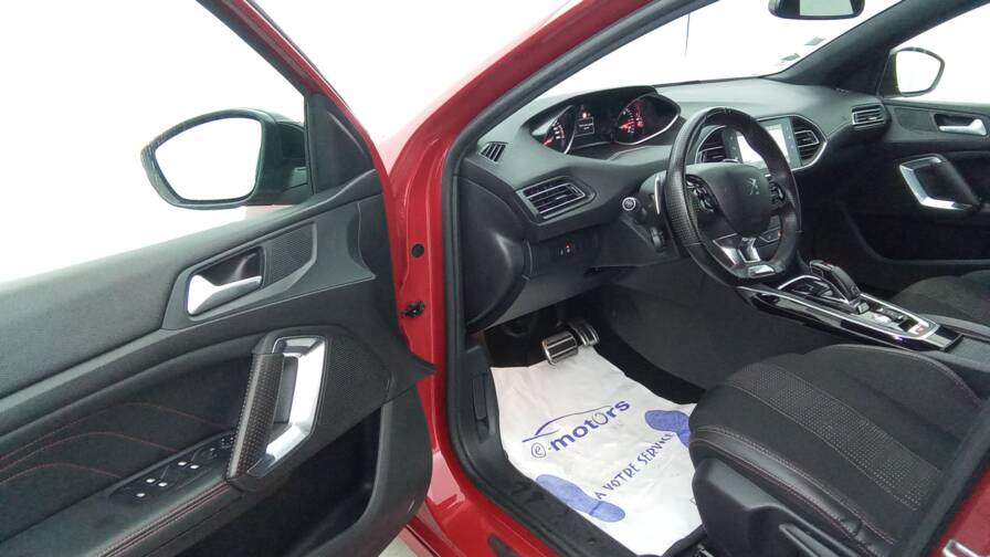 Mandataire Automobile occasion, recherche de Peugeot 308-bluehdi-130ch-s-s-eat8-gt-line - E-Motors