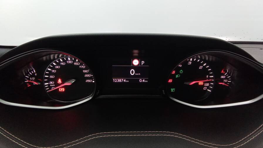 Mandataire Automobile occasion, recherche de Peugeot 308-bluehdi-130ch-s-s-eat8-gt-line - E-Motors