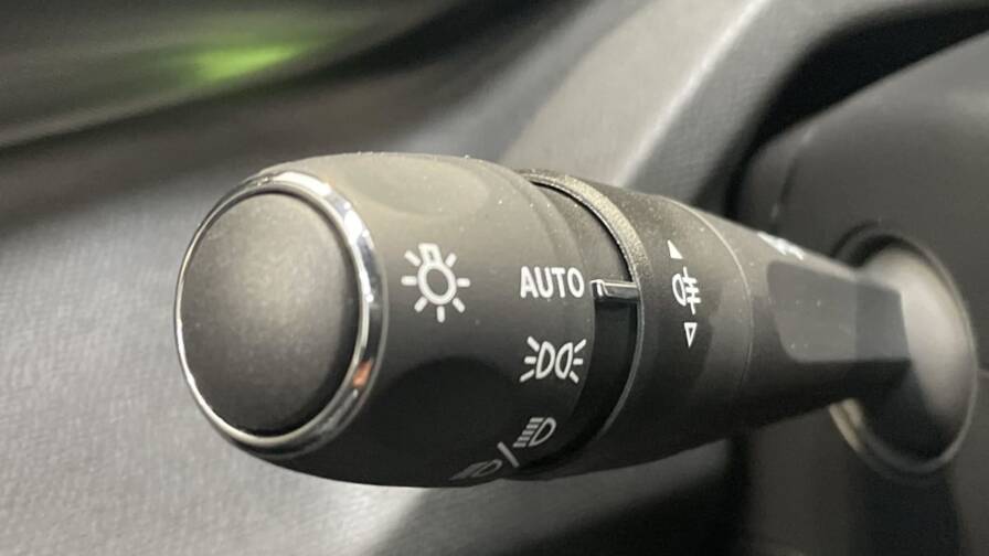Mandataire Automobile neuf, recherche de Peugeot 308-bluehdi-130ch-s-s-eat8-gt - E-Motors