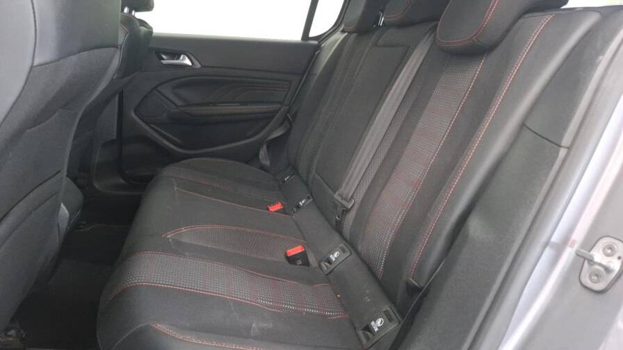 Mandataire Automobile occasion, recherche de Peugeot 308-puretech-130-eat6-gt-line-plus-toit-pano-plus-jantes-18 - E-Motors