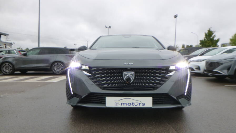 Mandataire Automobile neuf, recherche de Peugeot 308-bluehdi-130-s-s-eat8-gt-plus-pack-vision-360-drive-assist - E-Motors
