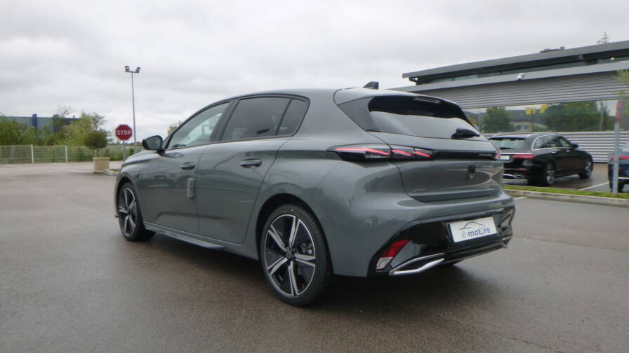 Mandataire Automobile neuf, recherche de Peugeot 308-bluehdi-130-s-s-eat8-gt-plus-pack-vision-360-drive-assist - E-Motors