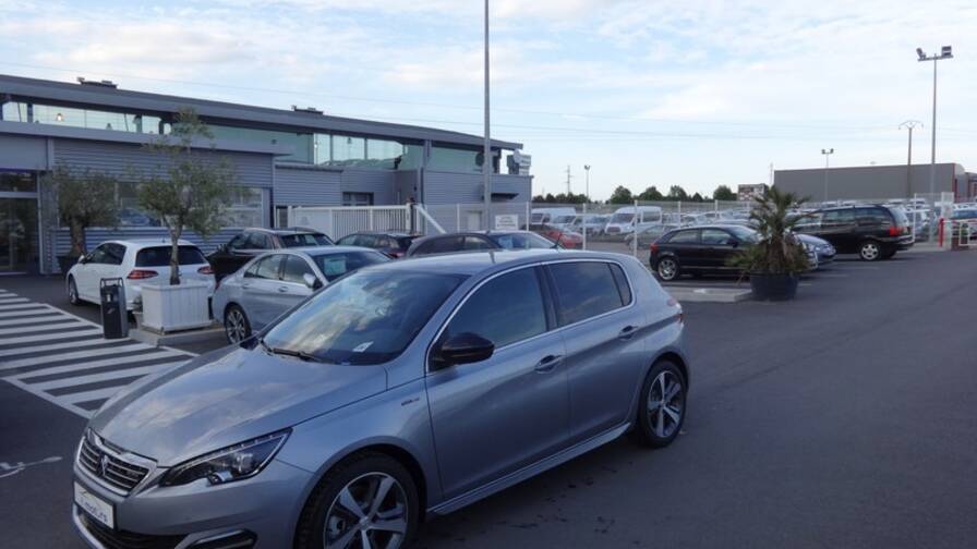 Avis-mandataire-auto-Emotors-Peugeot-308-Gt-line-puretech-130.