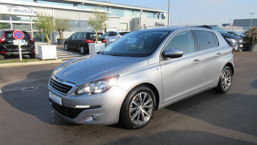 Avis-mandataire-auto-Emotors-Peugeot-308-Style-hdi-92-plus-gps.