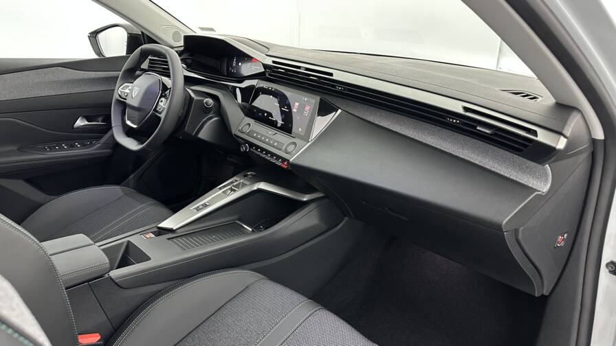 Mandataire Automobile neuf, recherche de Peugeot 308-iii-1-5-bluehdi-130ch-allure-eat8 - E-Motors