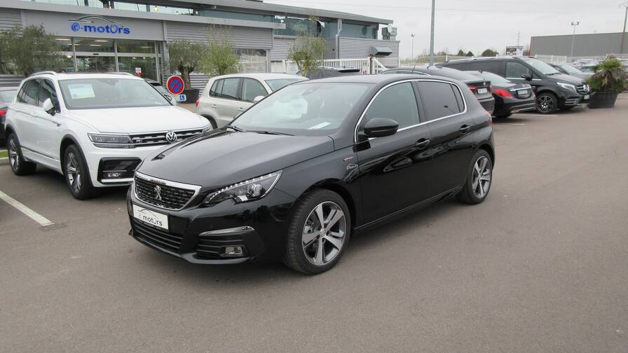 Avis-mandataire-auto-Emotors-Peugeot-308-Gt-line-bluehdi-130-s-s-eat8-plus-toit-pano.